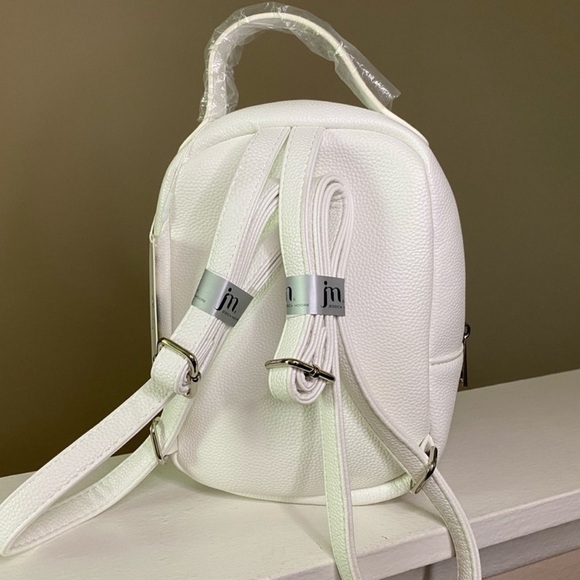 NWT Jessica Moore Exquisite Mini Backpack In White - Picture 6 of 7